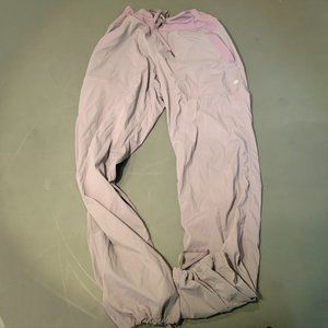 Lululemon Dance Studio Pant lavender, Size 6